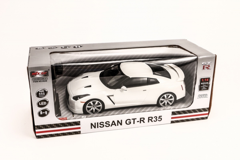 1/14 Nissan Gt-r R35 (White)