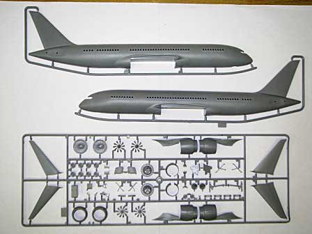 Пассажирский авиалайнер Боинг 787-8 ДРИМЛАЙНЕР, масштаб 1:144