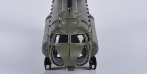 Радиоуправляемый вертолет Syma Chinook S026G с гироскопом