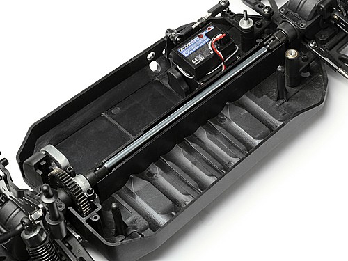 Радиоуправляемая модель электро Трагги Maverick Strada XT Evo 4WD 2.4Ghz масштаба 1:10